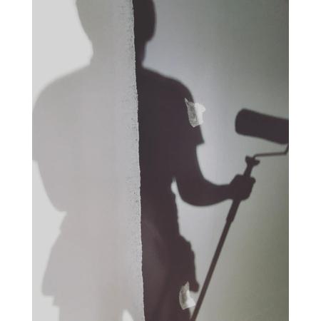 Starttimaalaus Oy:n yritt&auml;j&auml; Nooran siluetti 